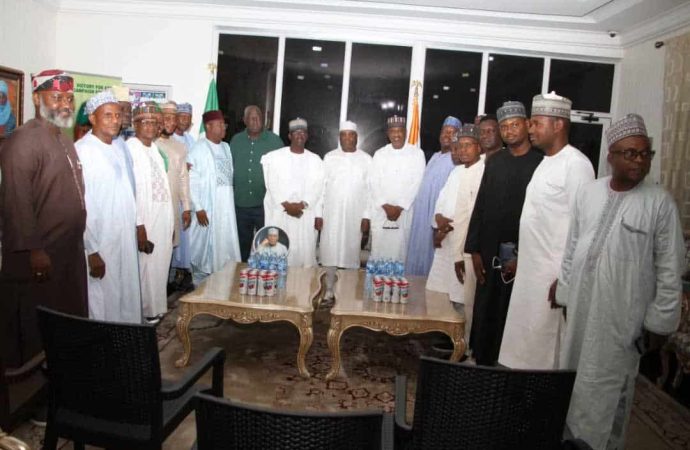 Atiku Hosts Adamawa ADC Stakeholders, Urges Unity Ahead of Future Elections — Akelicious