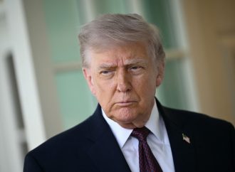 Trump Says Iran Reopens Strait of Hormuz to Global Shipping — Akelicious