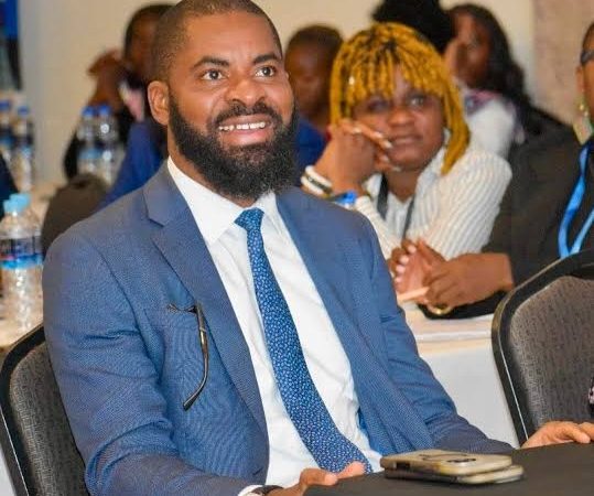 Deji Adeyanju Slams Governors, Rejects Claims of Backing Adeleke’s Second Term — Akelicious