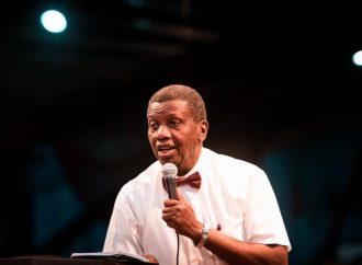 Pastor Adeboye Shares Testimony of Alleged Infertility Healing and Twin Birth — Akelicious