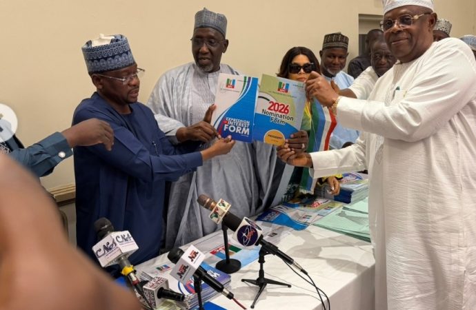 Faleke Secures APC Presidential Forms for Tinubu Ahead of 2027 Election — Akelicious