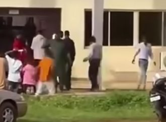 Kwara Poly Suspends Lecturer Caught Flogging IJMB Candidates in Viral Video — Akelicious