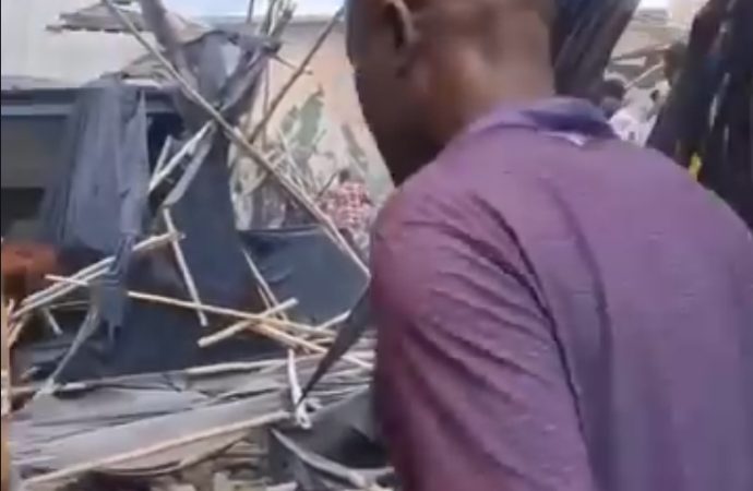 Panic as Uncompleted Building Crashes in Port Harcourt, Rescue Efforts Ongoing — Akelicious