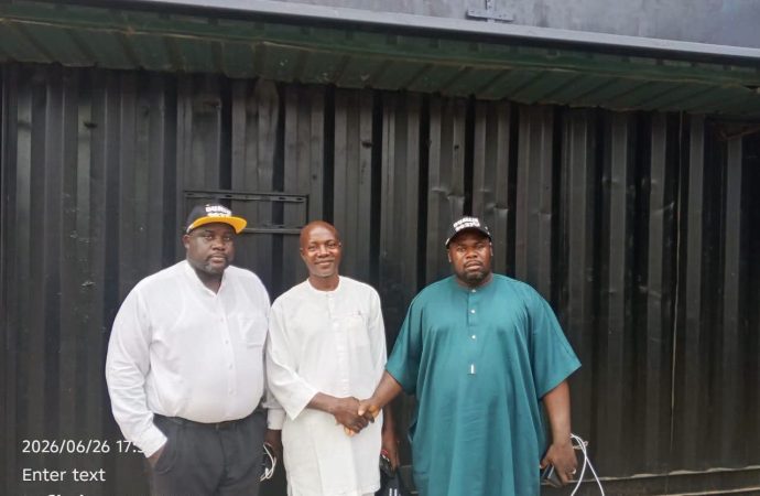 APGA Ayamelum Mayoral Candidate, Emmanuel Igwebuike Welcomes Former NDC Member, Rallies Support Ahead of 2027 — Akelicious