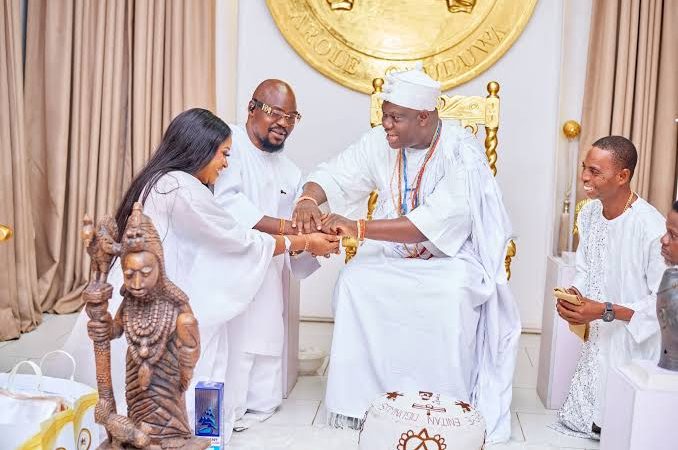 Ooni of Ife Denies Conferring Chieftaincy Title on Baba Ijesha — Akelicious